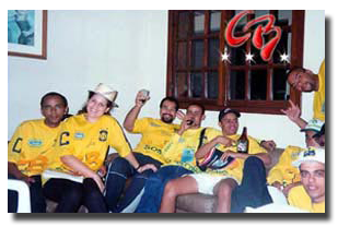 Momento de descontração na tarefa noturna!